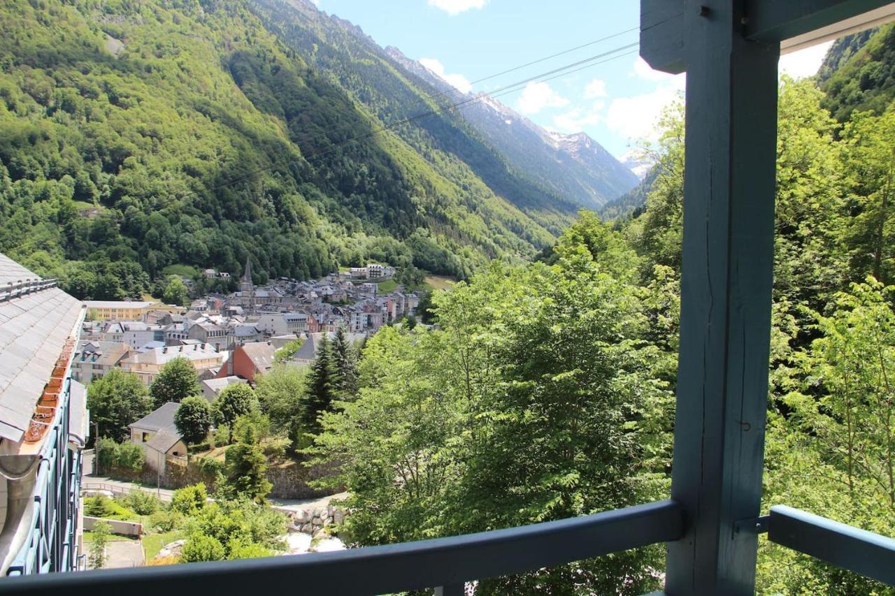 Appartement T3 duplex 6 couchages parking et balcon sud à Cauterets Extérieur photo